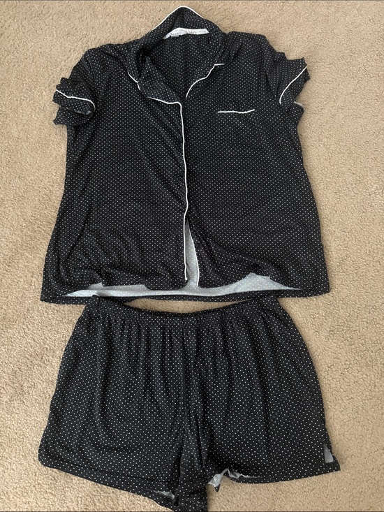 Nicole Miller Other - Women’s Nicole Miller pajama short set XL